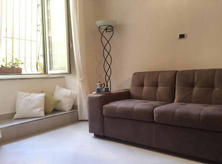 Apartament Santi Apostoli House Neapol Zewnętrze zdjęcie